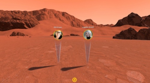 Photo of Mars with two thumbnail images from users.